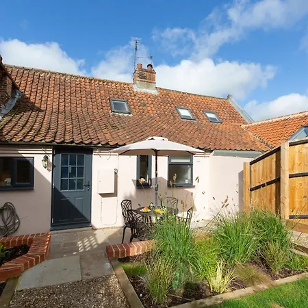 Fayette Sleeps 4, 2 Bedrooms, Cute Garden North Creake Exterior photo