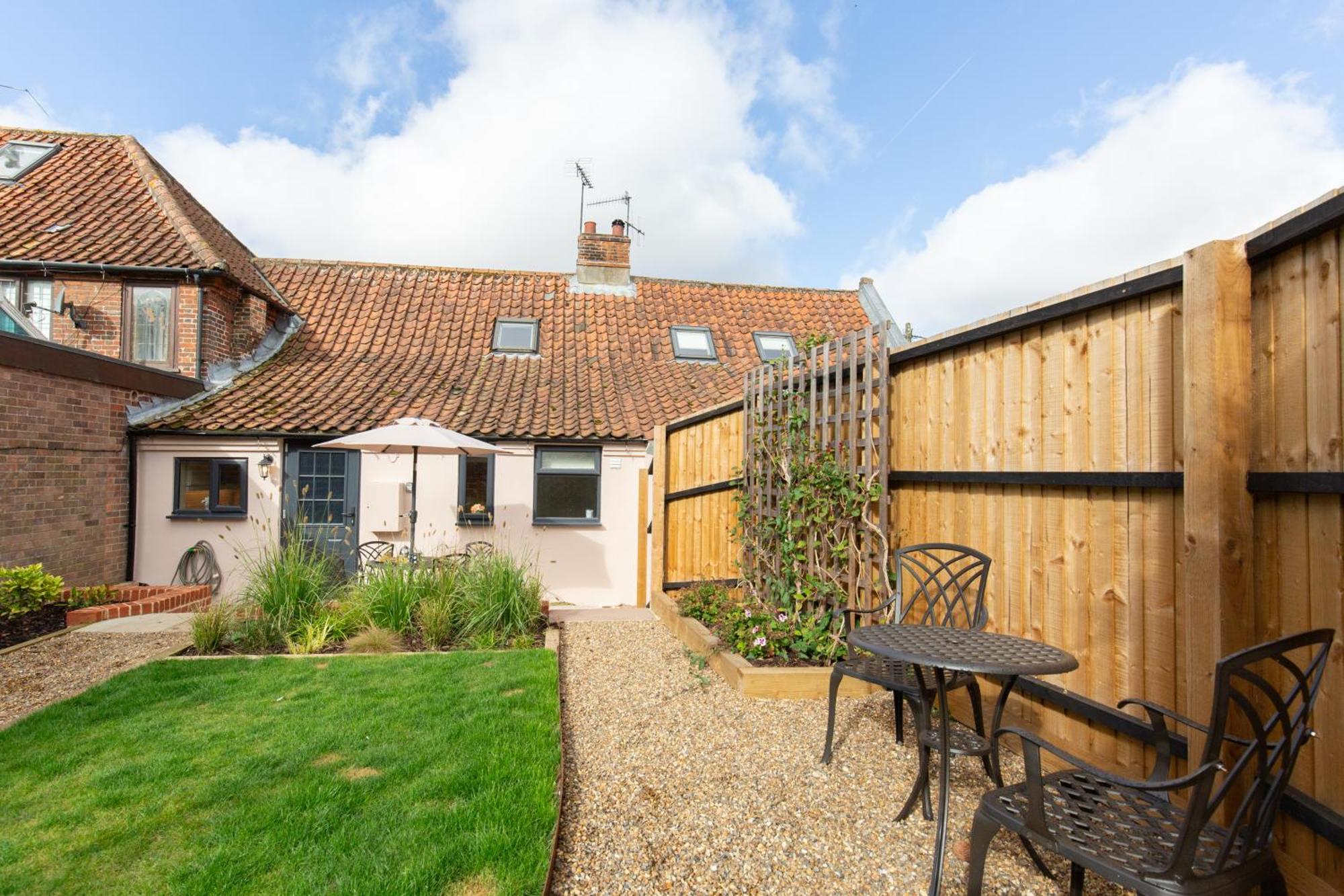 Holiday home Fayette Sleeps 4, 2 Bedrooms, Cute Garden *